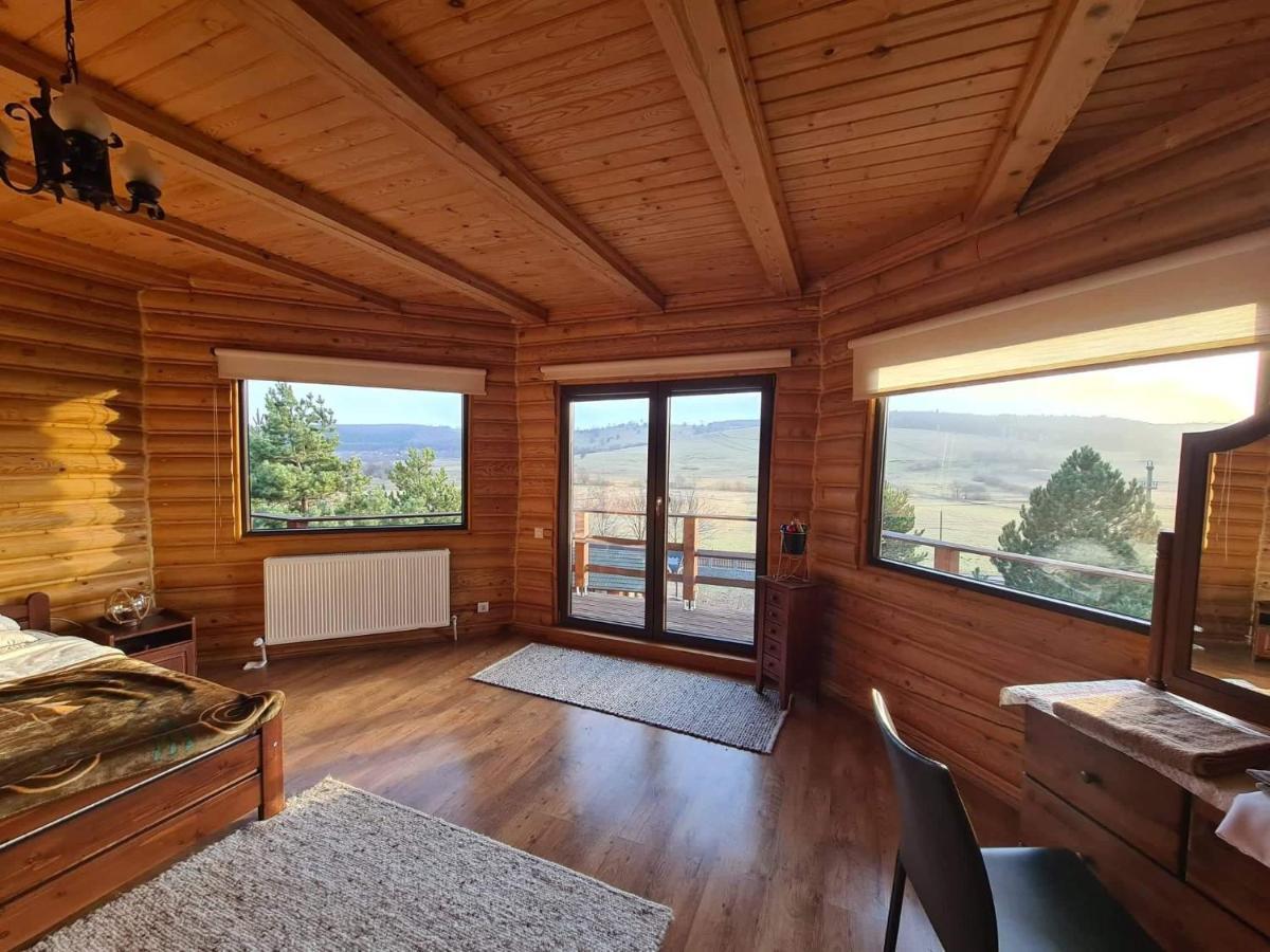 Lucky Roenk Vendeghaz Otel Vilcele  Dış mekan fotoğraf