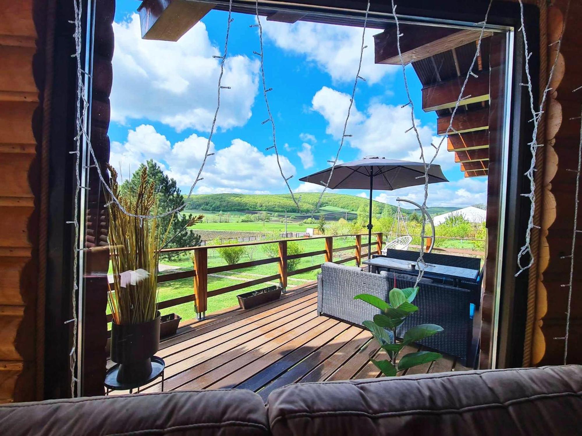 Lucky Roenk Vendeghaz Otel Vilcele  Dış mekan fotoğraf